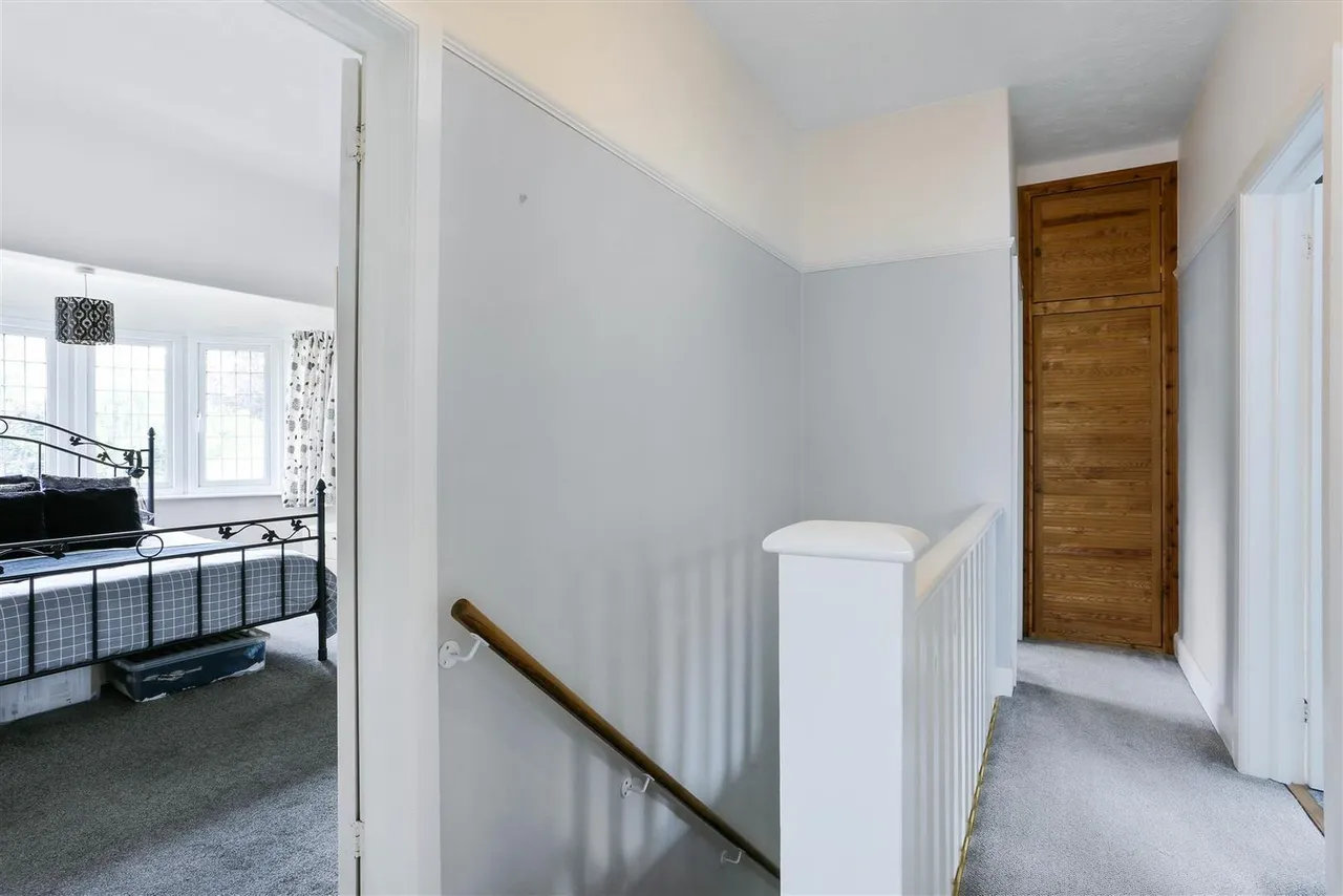 Sandy Lane South, Wallington, SM6 9NR, photo 28