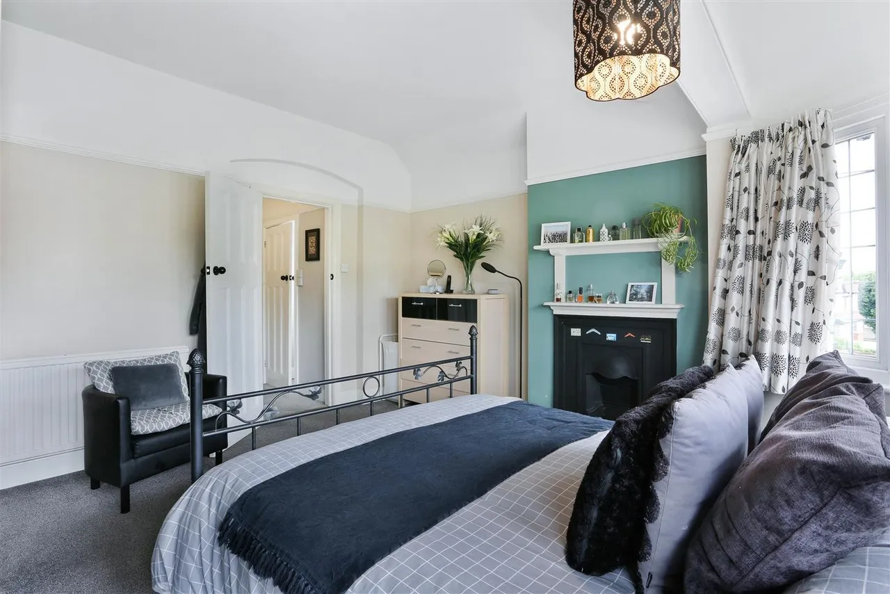 Sandy Lane South, Wallington, SM6 9NR, photo 21