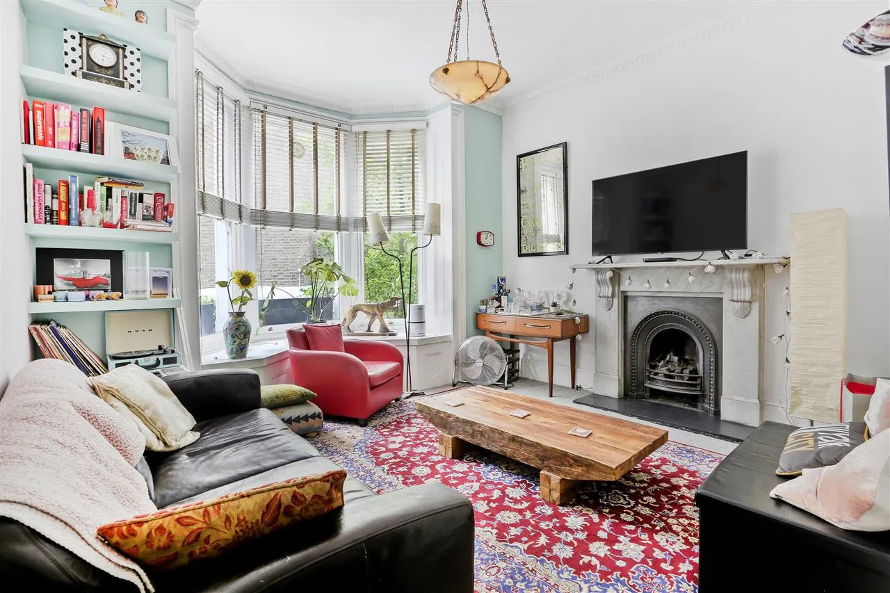 Lady Margaret Road, London, photo 2