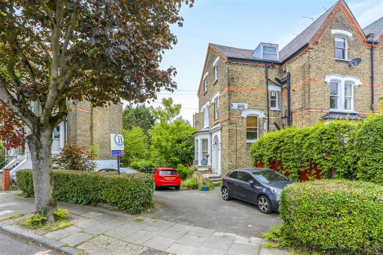 Lady Margaret Road, London, photo 15
