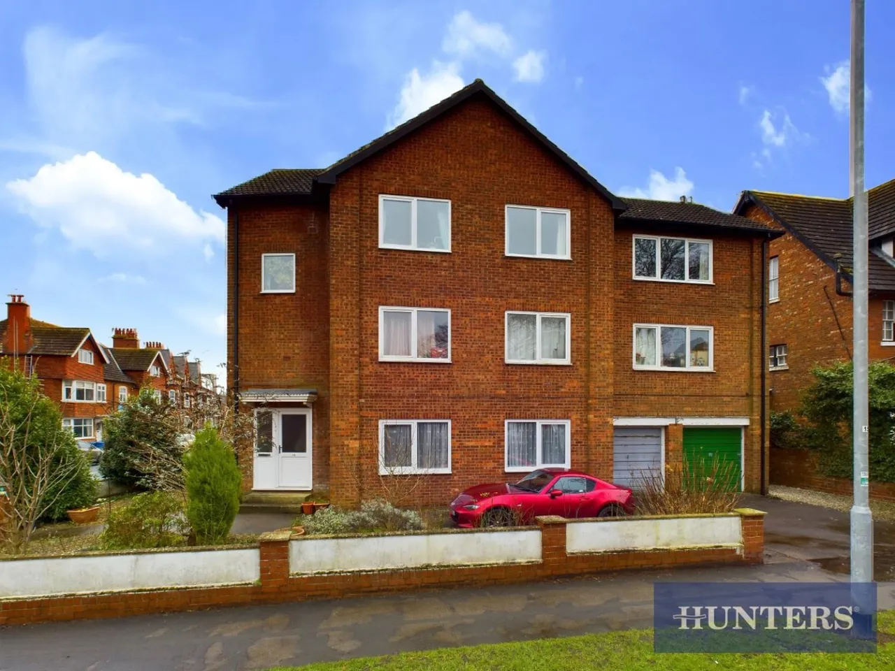 2 bed flat for sale — Cardigan Road, Bridlington