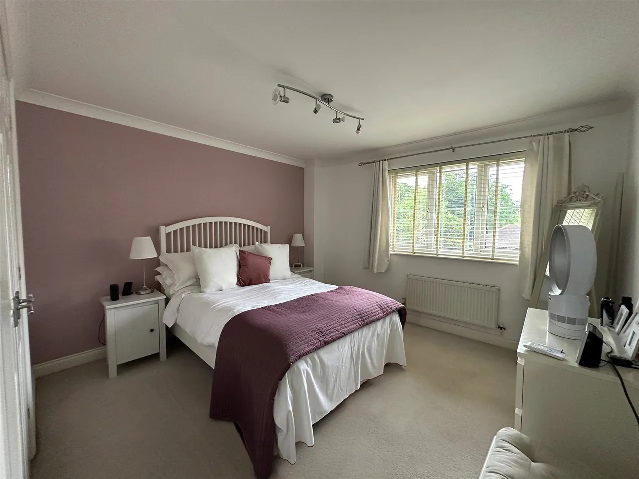 Scarlet Oaks, Camberley, Surrey, GU15 1RD, photo 2