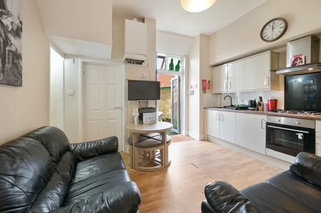 ., Preston, Lancashire, PR1 7PY, photo 3