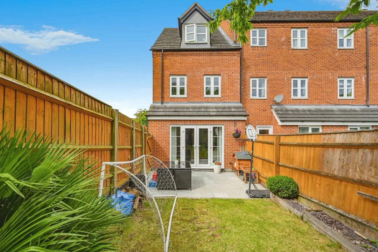 Lowes Drive, Tamworth, Staffordshire, B77, photo 15
