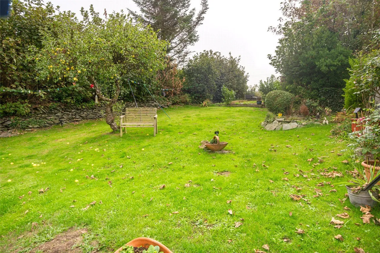 Llaneilian Road, Amlwch, photo 7