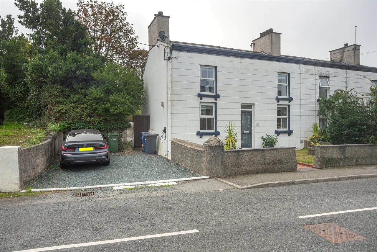 Llaneilian Road, Amlwch, photo 2