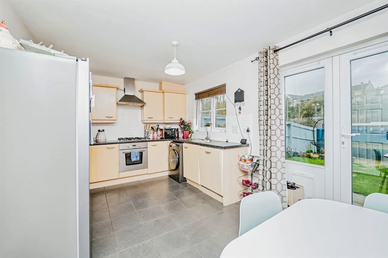 Nant Y Dwrgi PONTYCLUN, CF72, photo 14