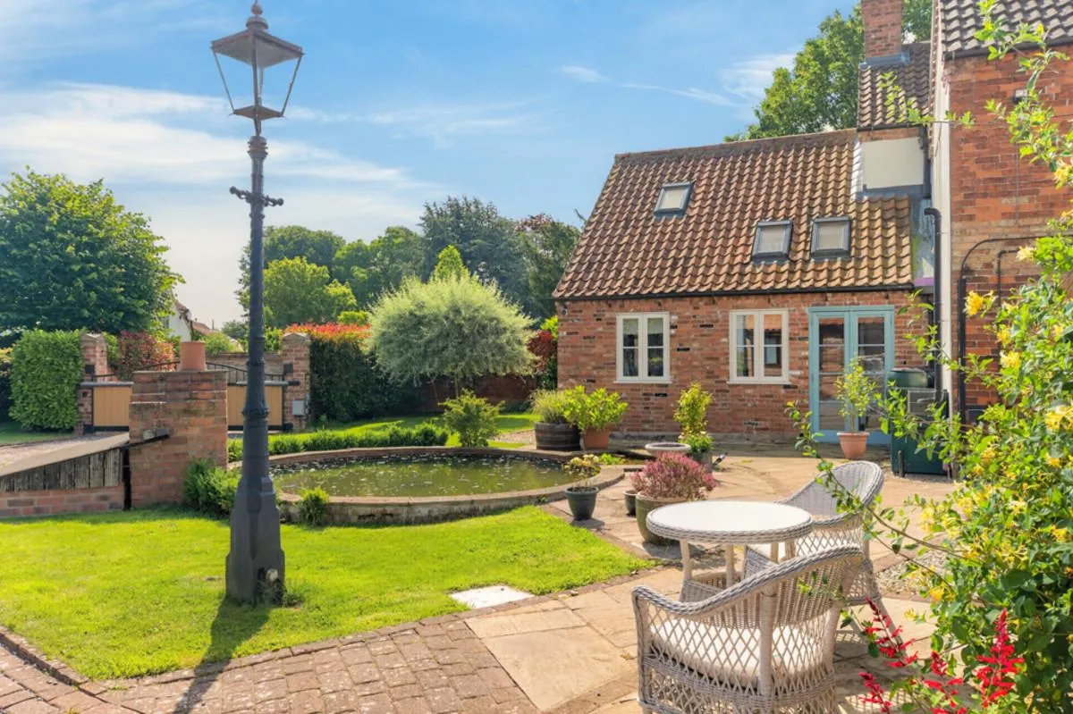 Main Road, Hawksworth, NG13, photo 17