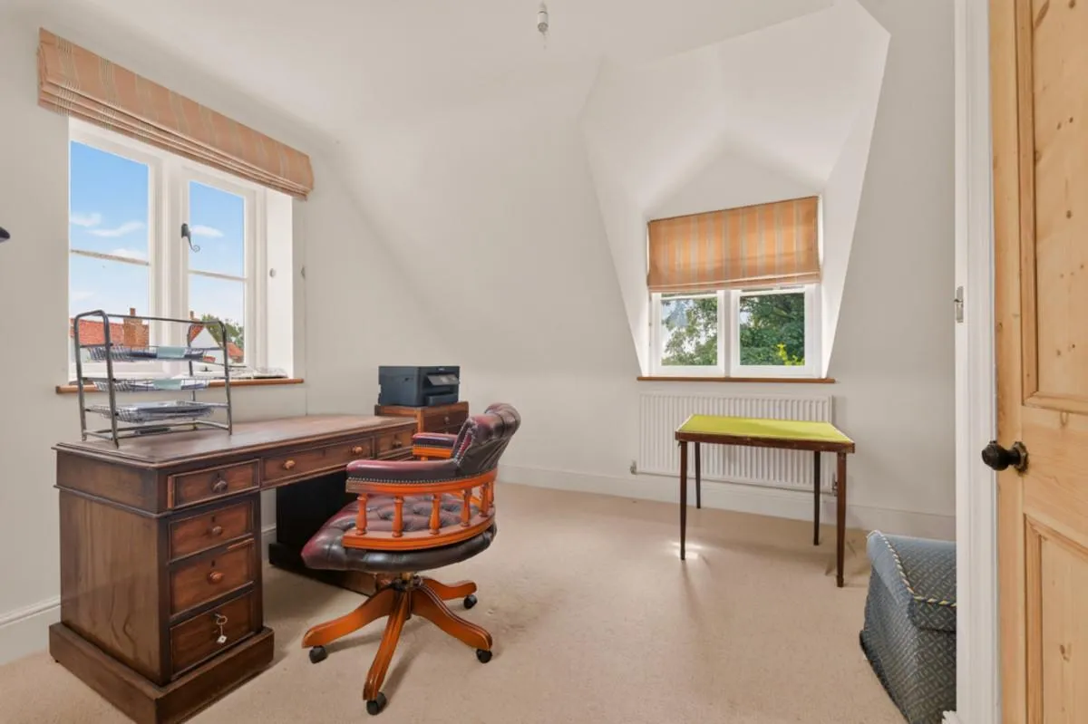 Main Road, Hawksworth, NG13, photo 15