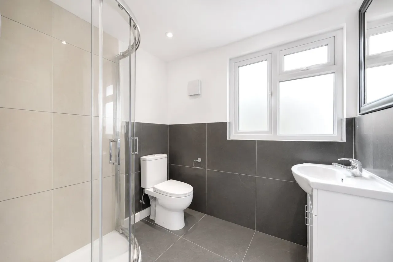 Shell Road, SE13, photo 9