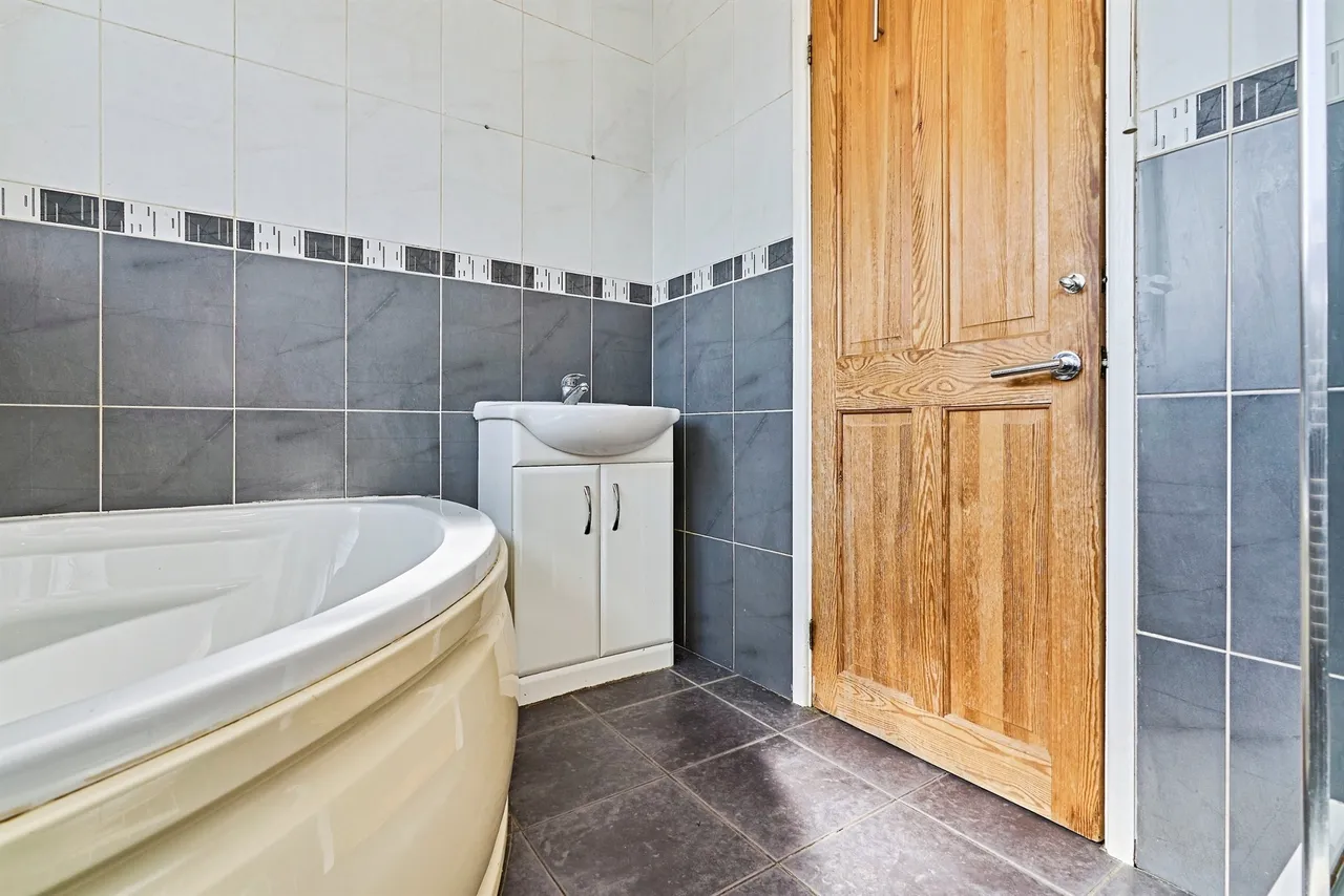 Kent Road, Wednesbury, WS10, photo 18