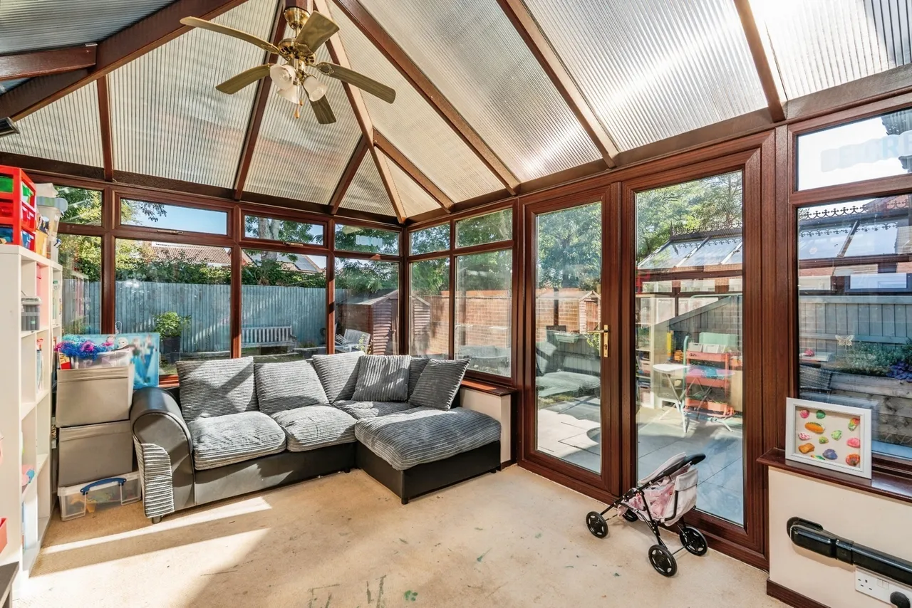 Wellers Close, Totton, SO40, photo 8