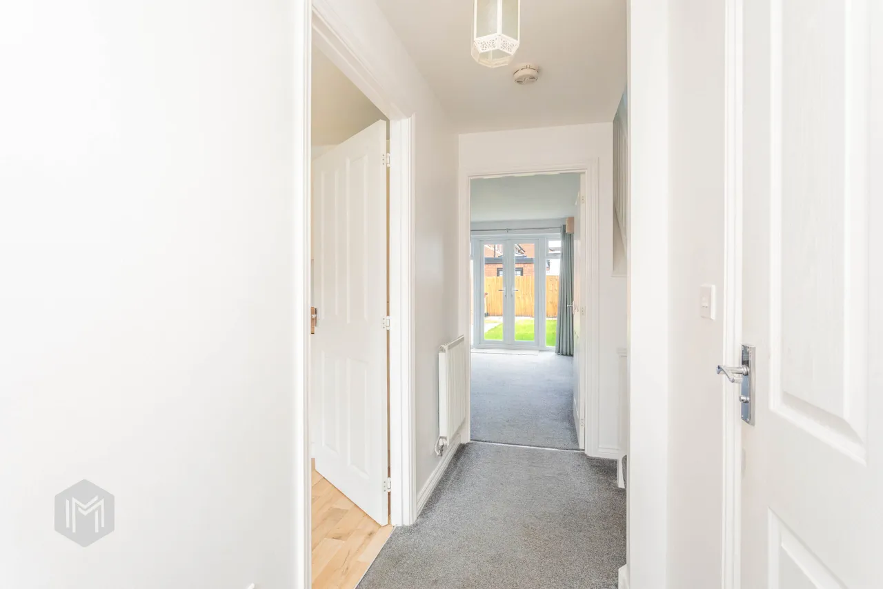 Textile Way, Bolton, BL1 8GE, photo 7