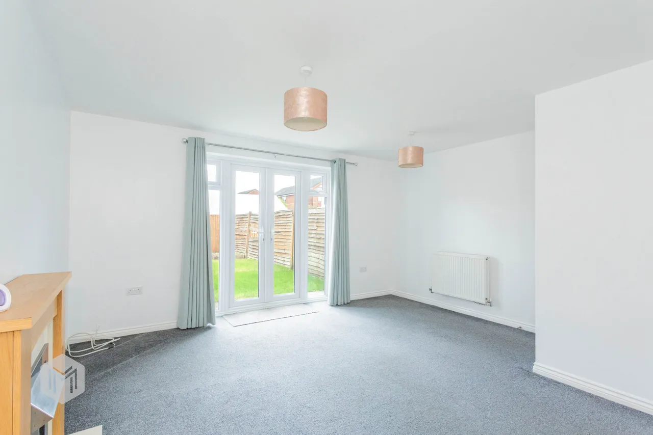 Textile Way, Bolton, BL1 8GE, photo 3