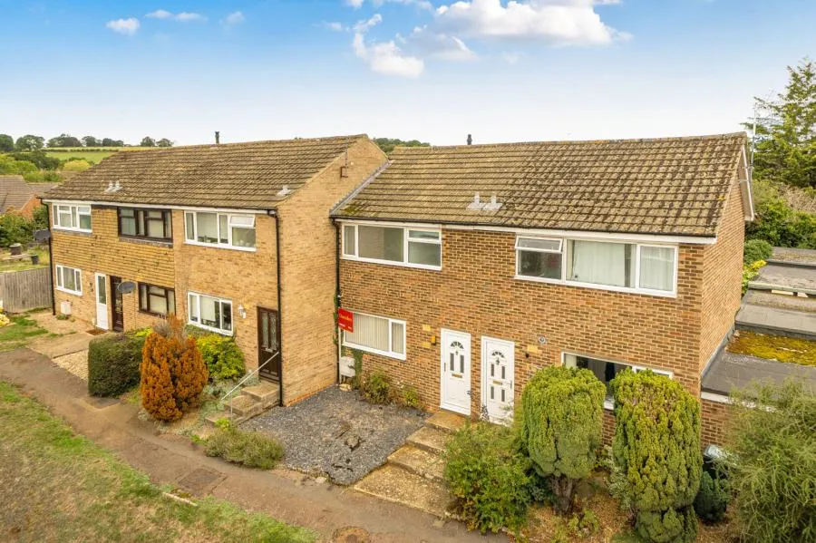 2 bed house for sale, Winters Way, Bloxham, OX15