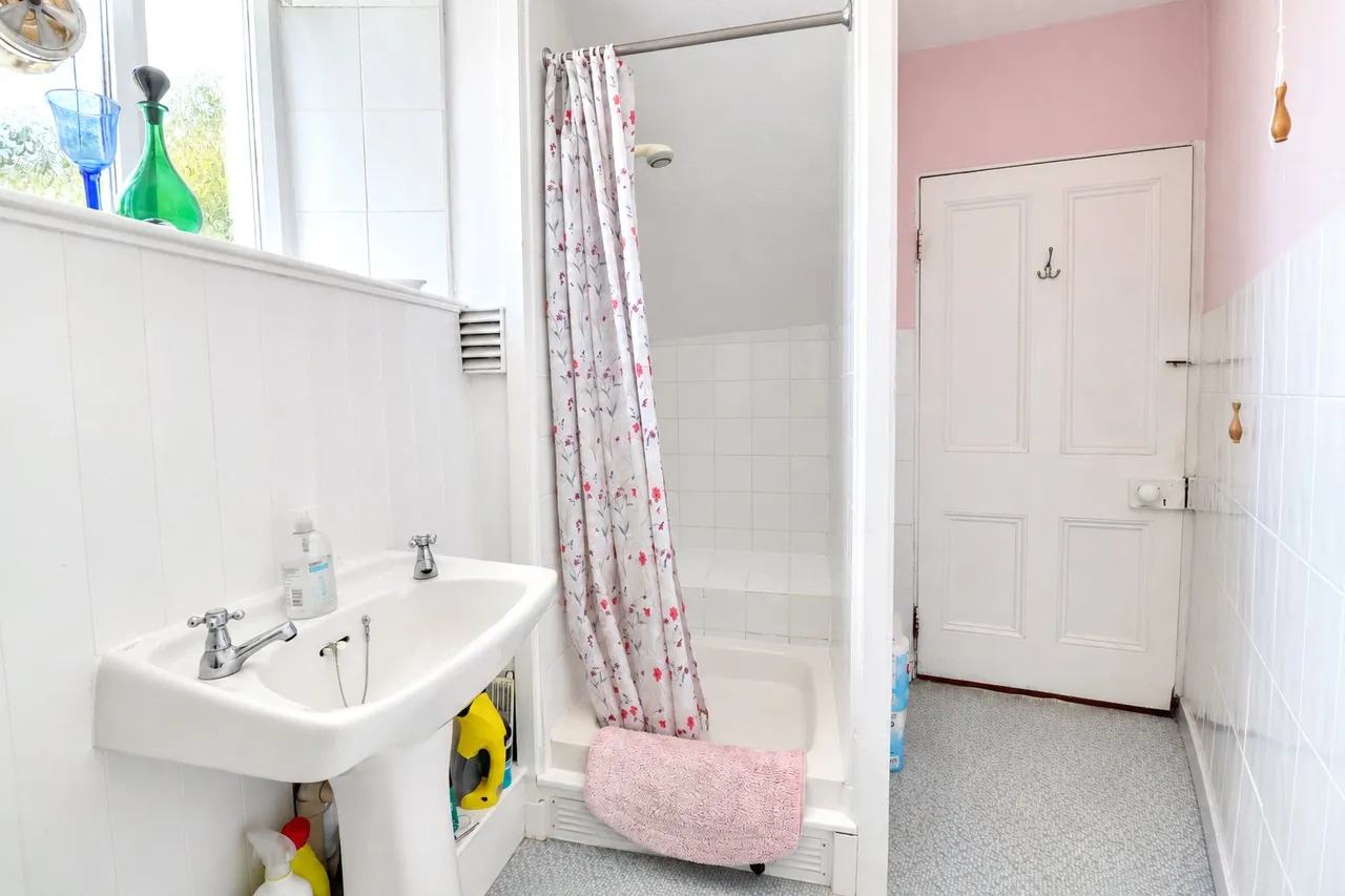 Rectory Road, Dolton, EX19, photo 10