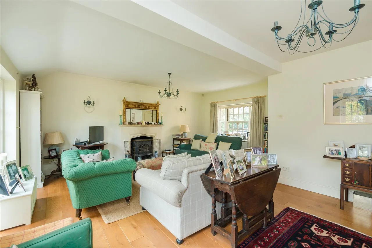The Woodlands, Chesterton, photo 7