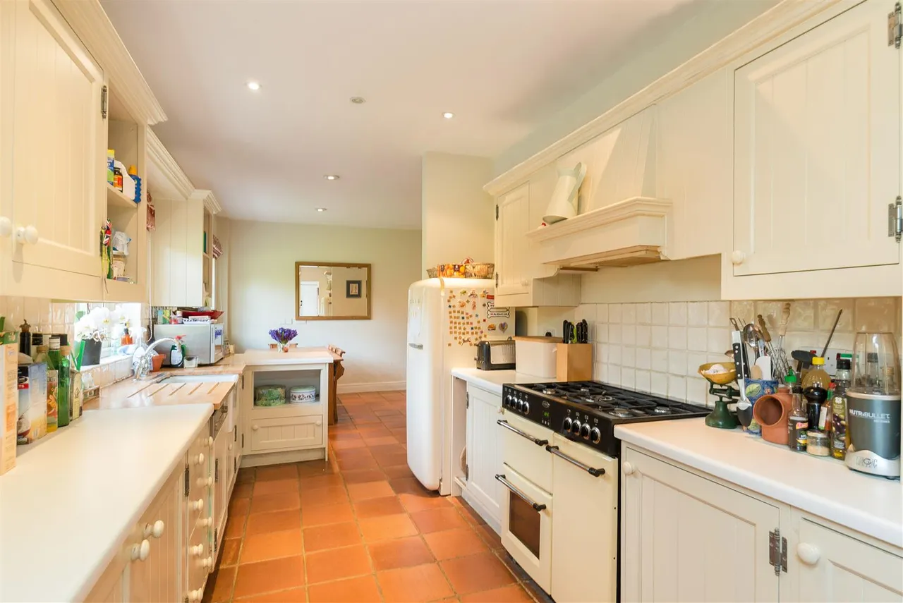The Woodlands, Chesterton, photo 8
