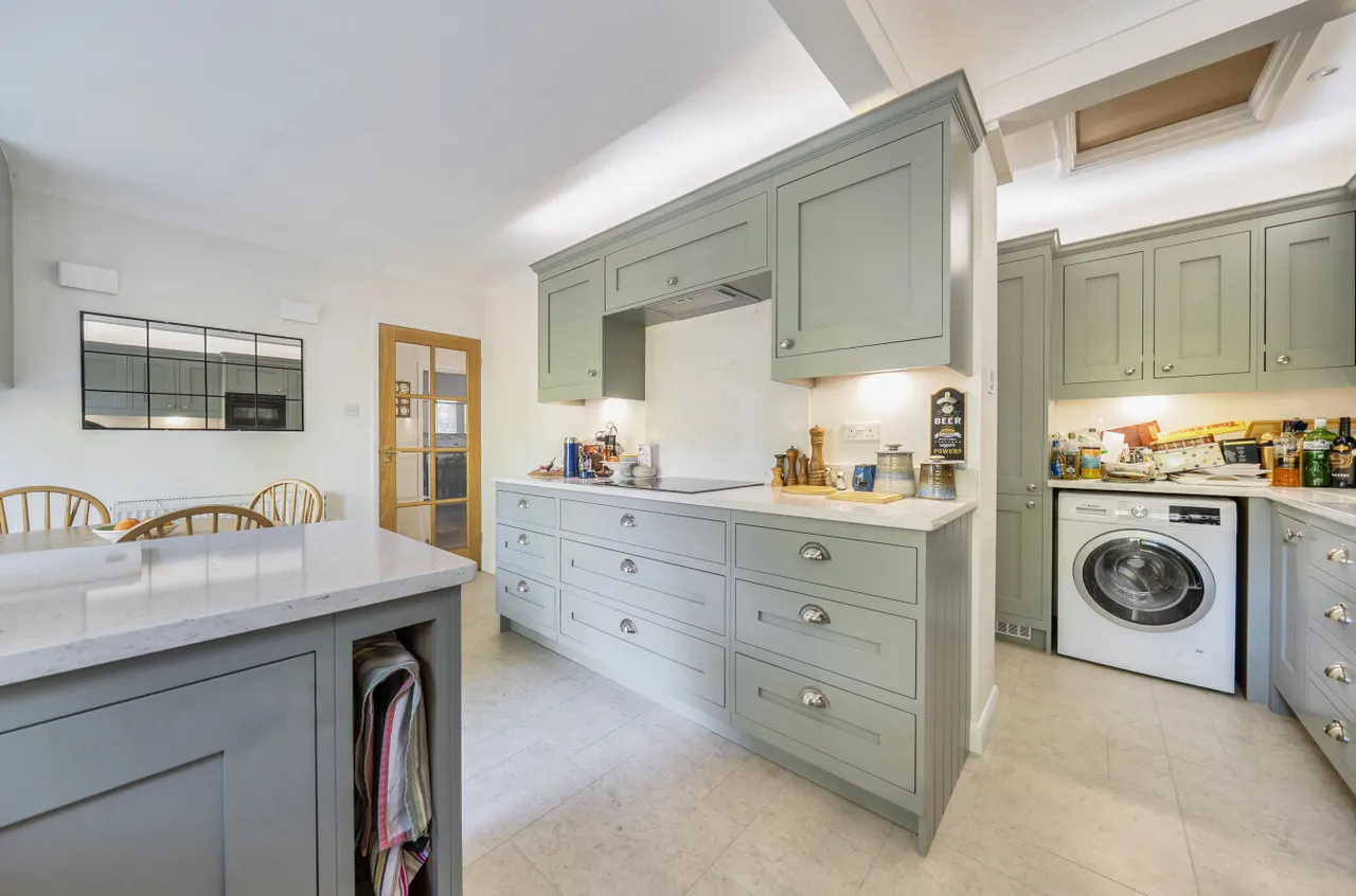 Kingsclear Park, Camberley, Surrey, GU15 2LS, photo 7