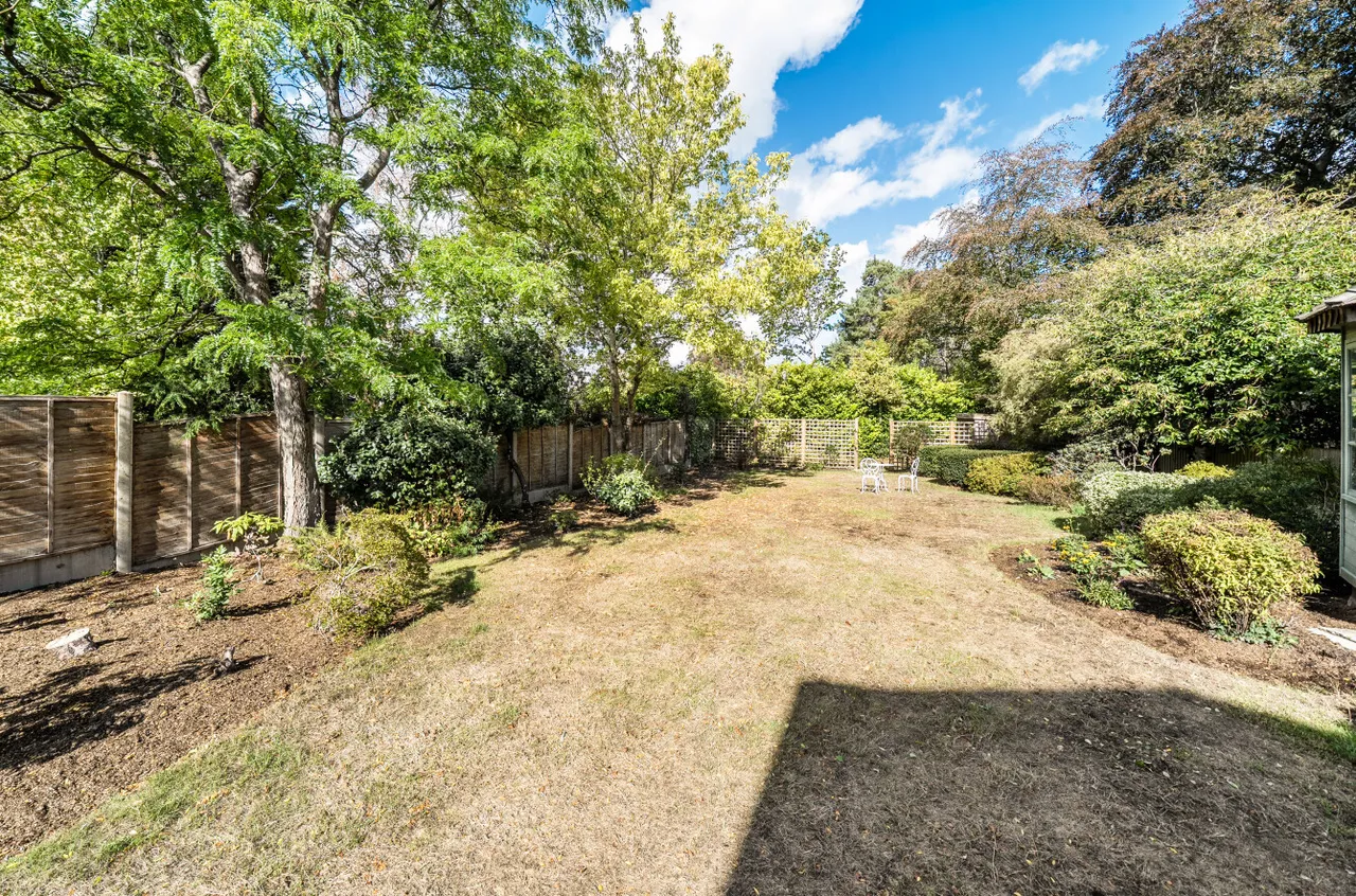 Kingsclear Park, Camberley, Surrey, GU15 2LS, photo 4