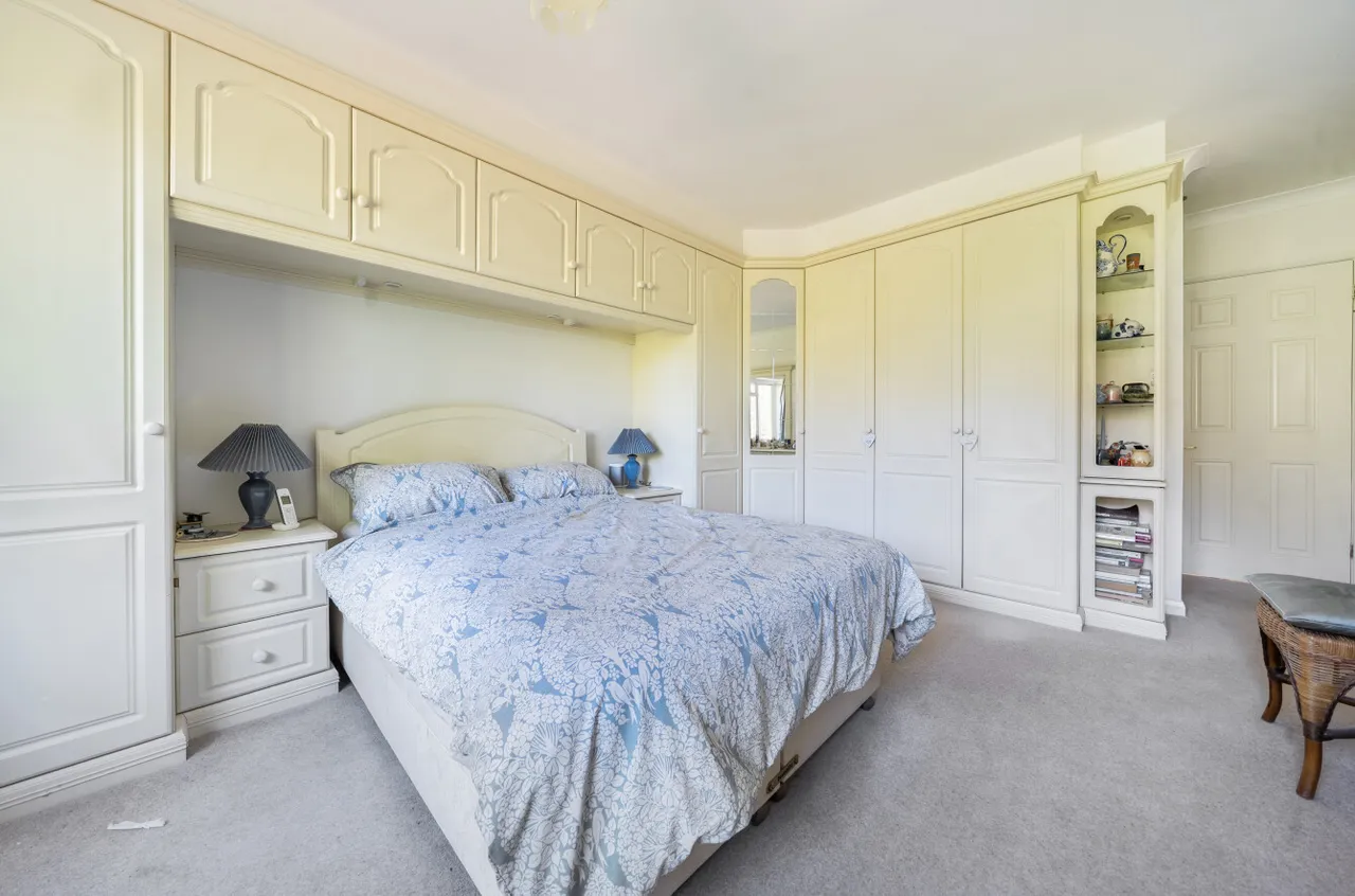 Kingsclear Park, Camberley, Surrey, GU15 2LS, photo 11