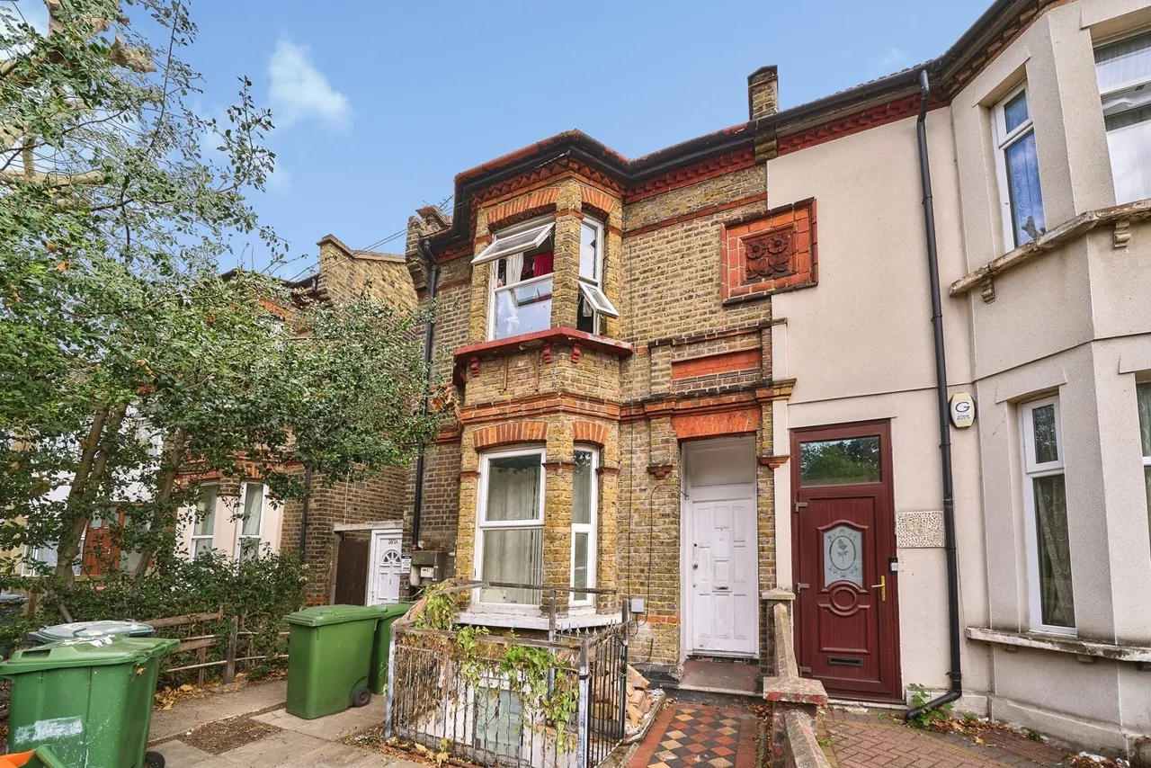 Upton Lane, LONDON, London, E7, photo 2