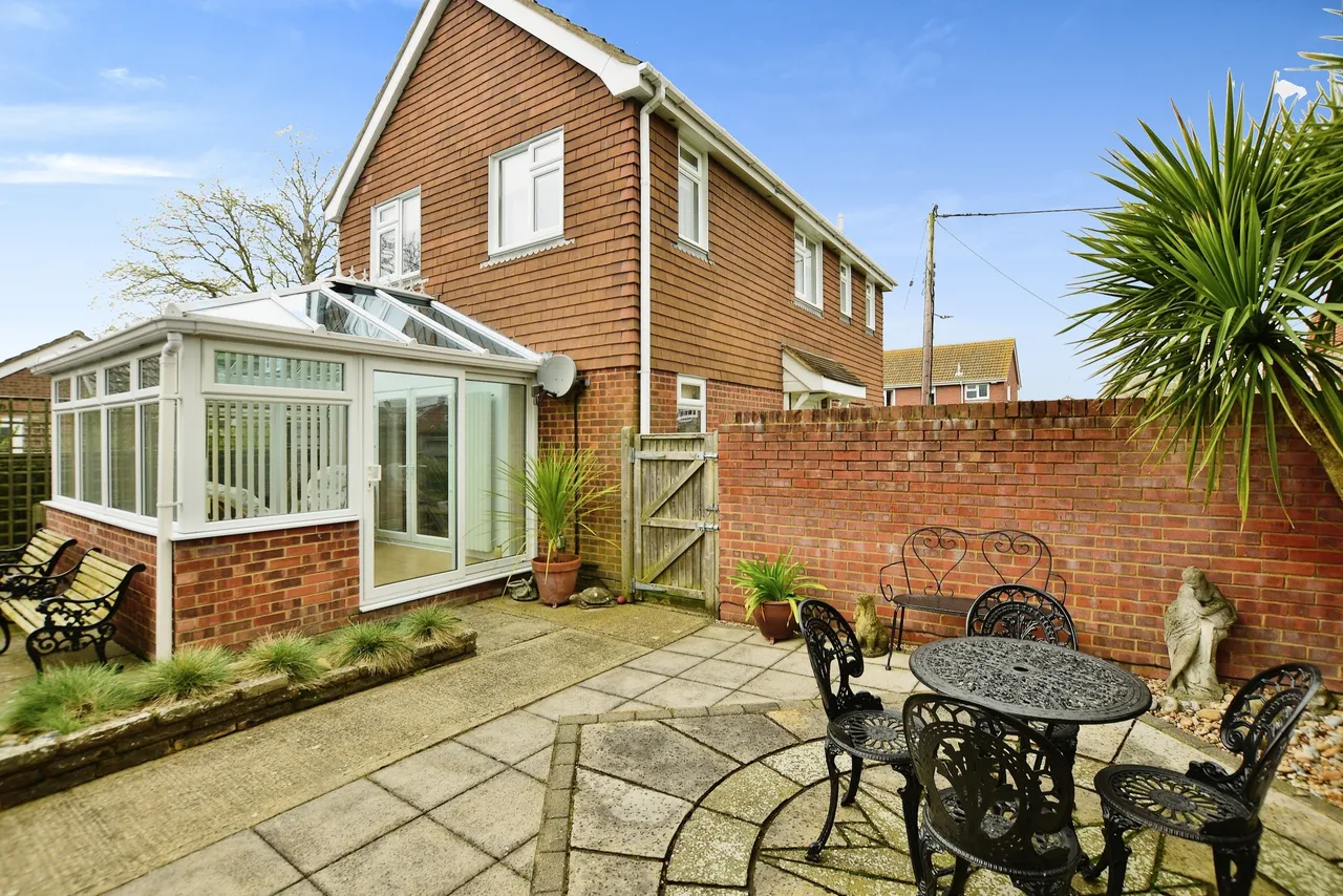 Mabledon Close, New Romney, Kent, TN28, photo 9
