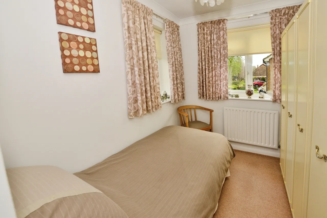 Mabledon Close, New Romney, Kent, TN28, photo 8