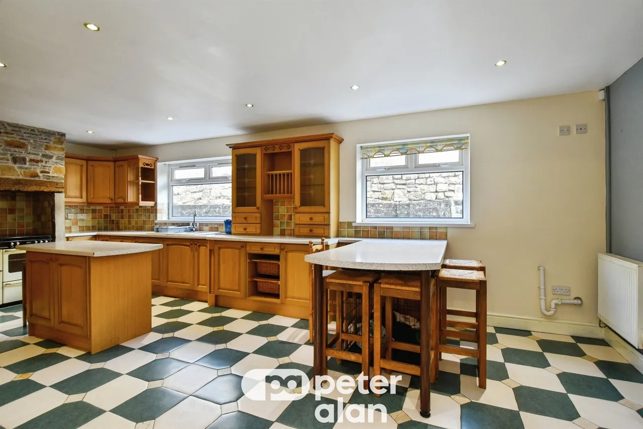 Taff Fawr Close, Merthyr Tydfil, CF48, photo 9