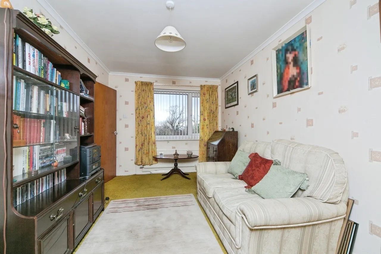 Lwyd Grove, Colwyn Bay, LL29, photo 7