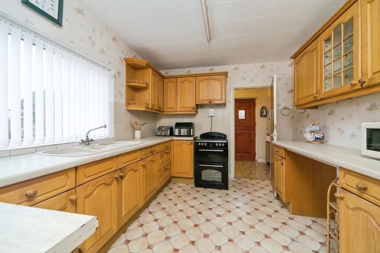 Lwyd Grove, Colwyn Bay, LL29, photo 3