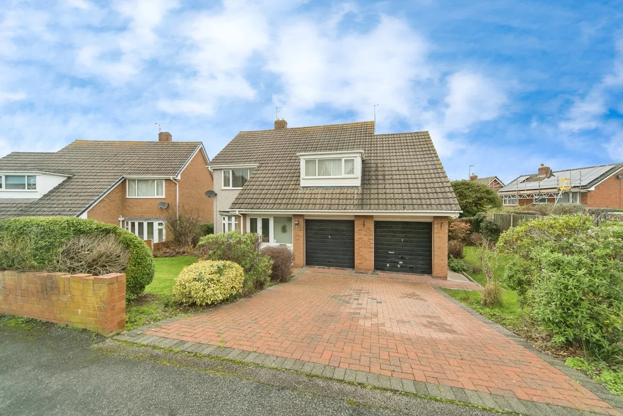 5 bed house for sale, Lwyd Grove, Colwyn Bay, LL29