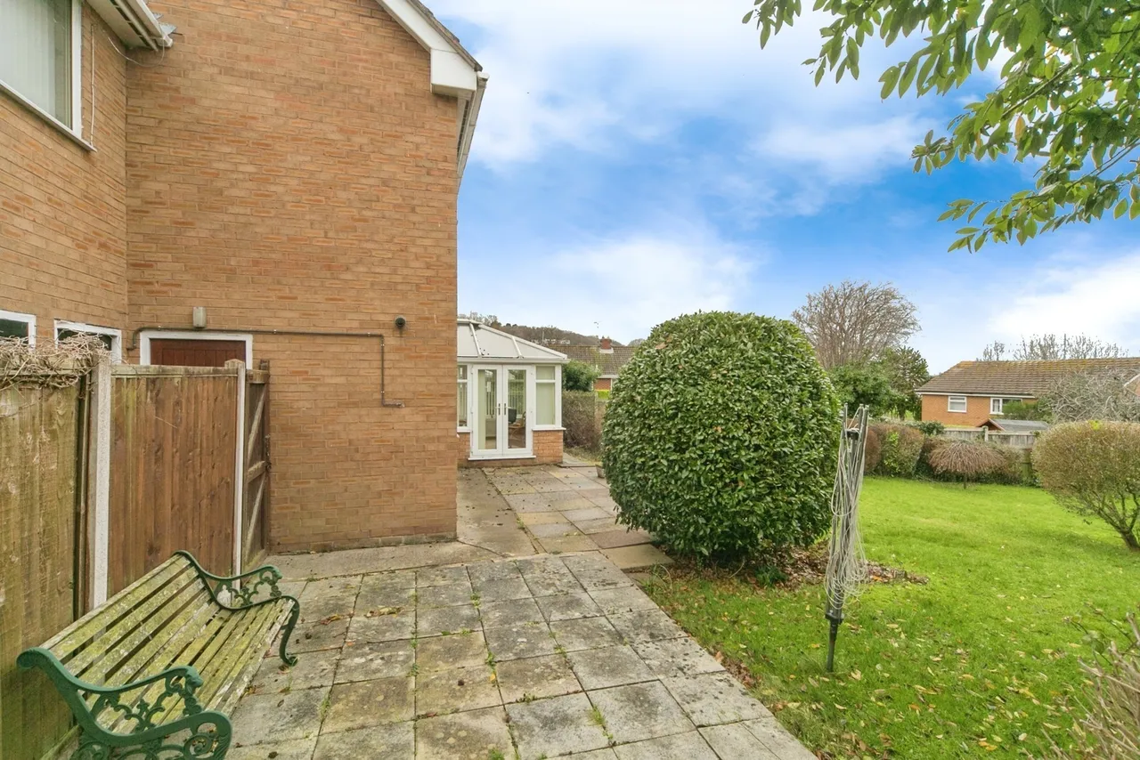 Lwyd Grove, Colwyn Bay, LL29, photo 12