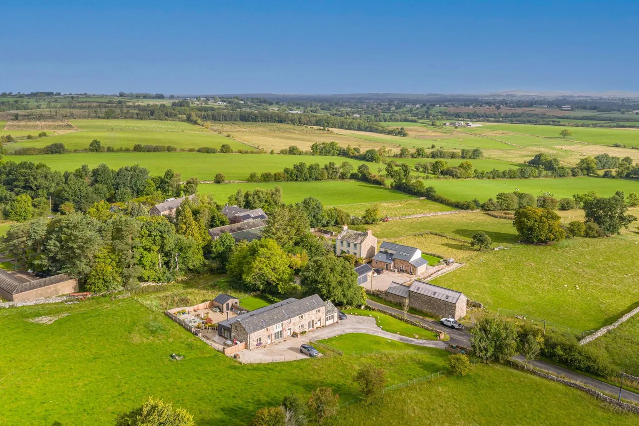 Willow Barn, Johnby, CA11, photo 35
