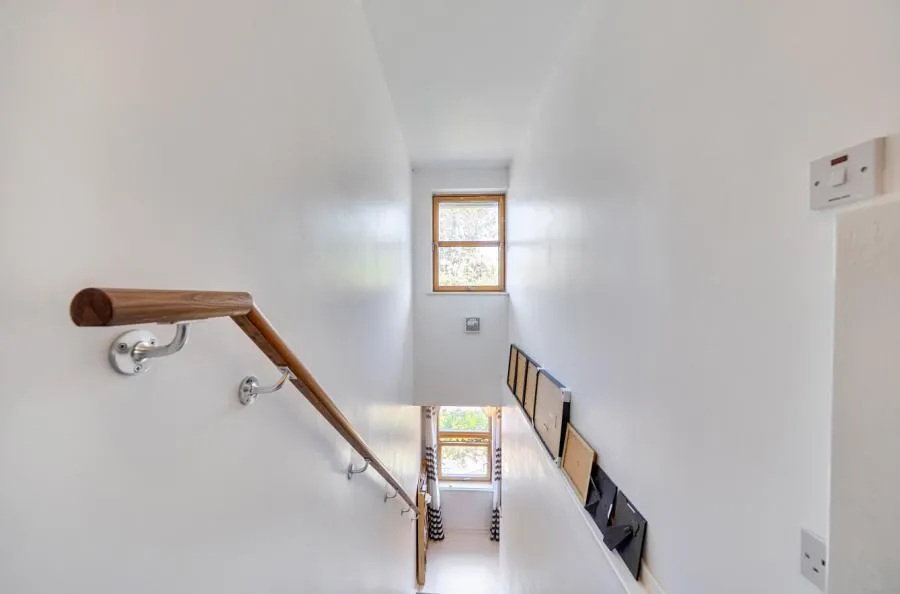 Durham Road, London, E12, photo 11
