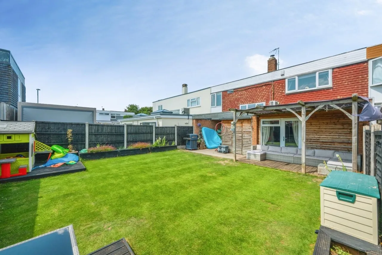 Clifton Avenue, Tamworth, B79, photo 20