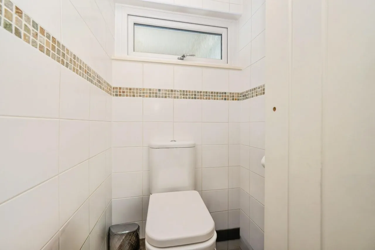 Clifton Avenue, Tamworth, B79, photo 9