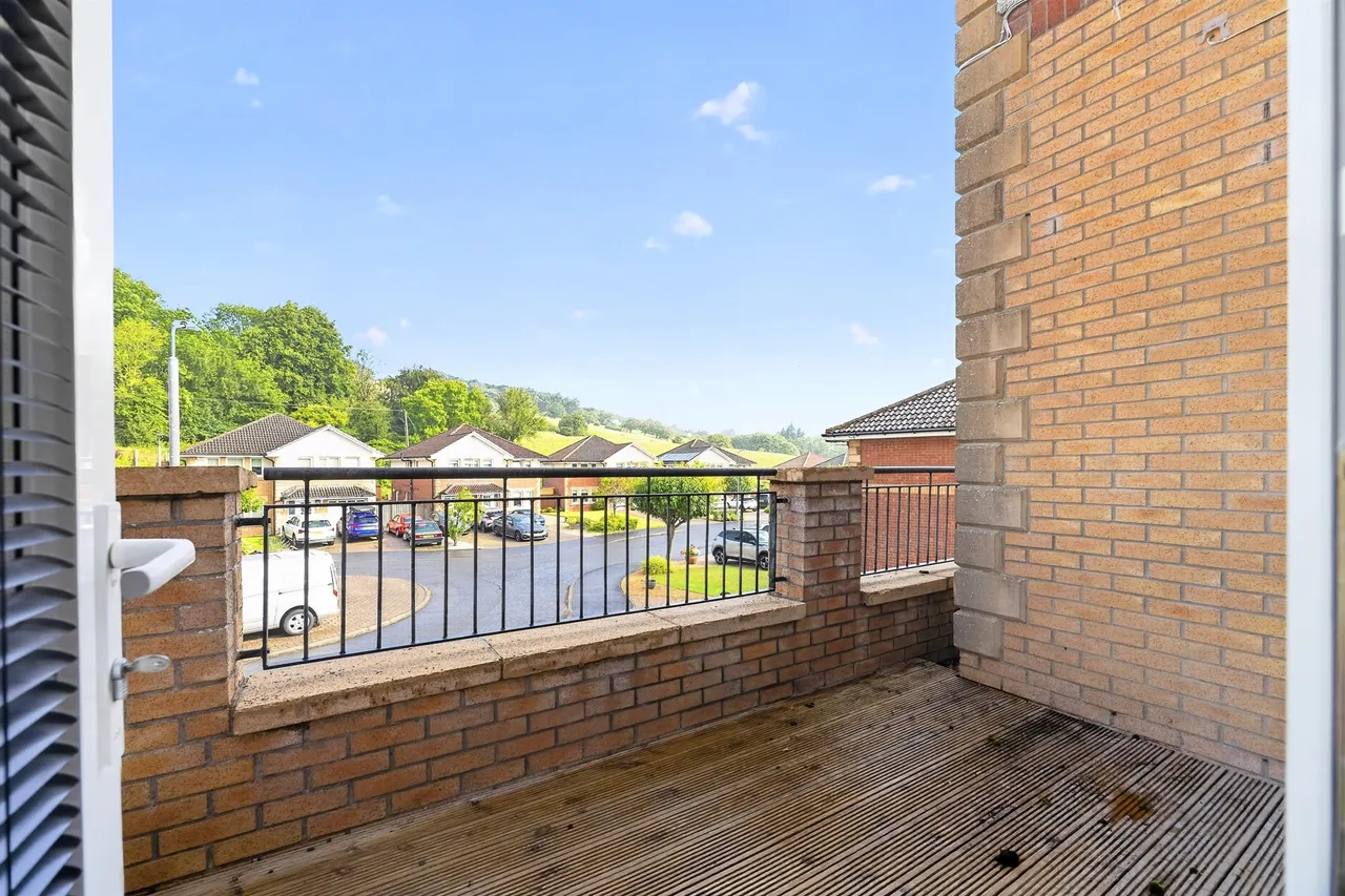 Gateside Gardens, Barrhead, G78, photo 9