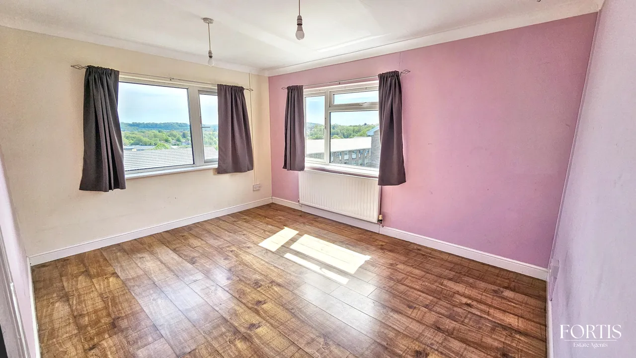 Greenland Crescent, Cardiff, CF5, photo 7