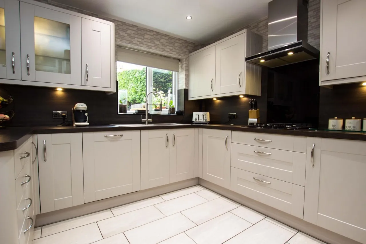St Georges Terrace, Darwen, photo 5