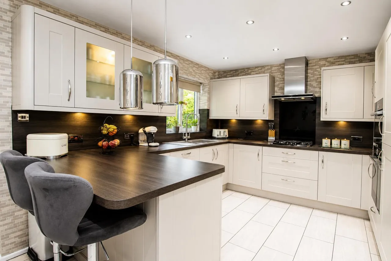 2 bed house for sale — St Georges Terrace, Darwen