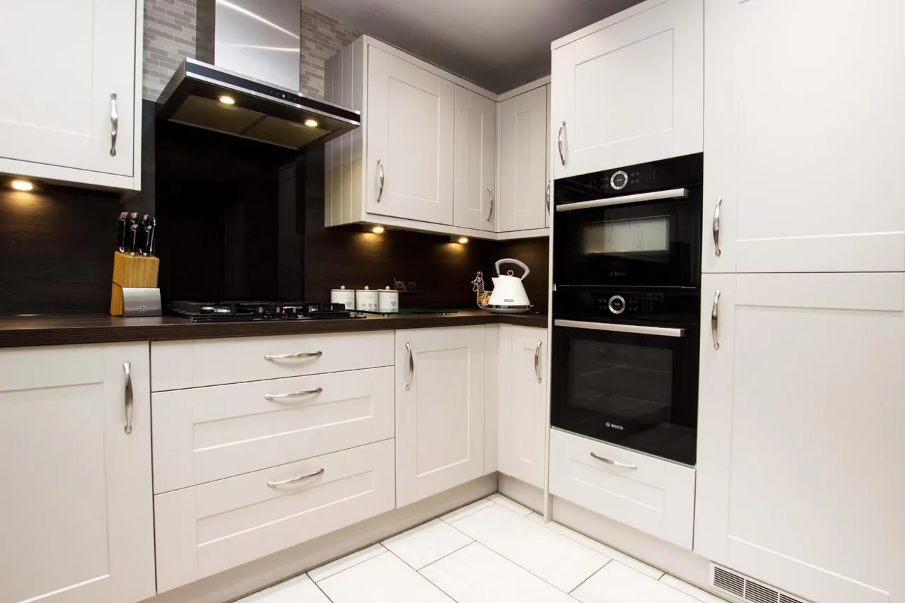 St Georges Terrace, Darwen, photo 11