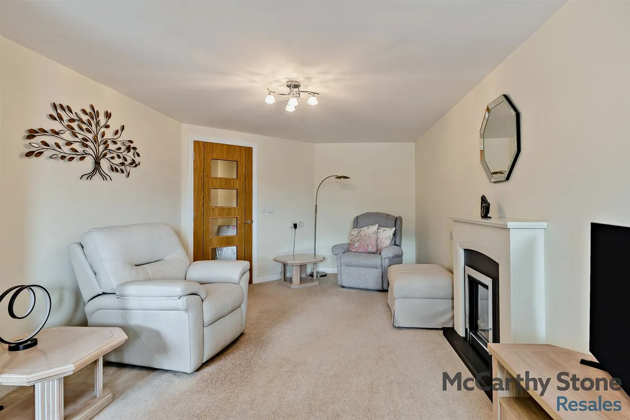Chester Way, Northwich, CW9, photo 2