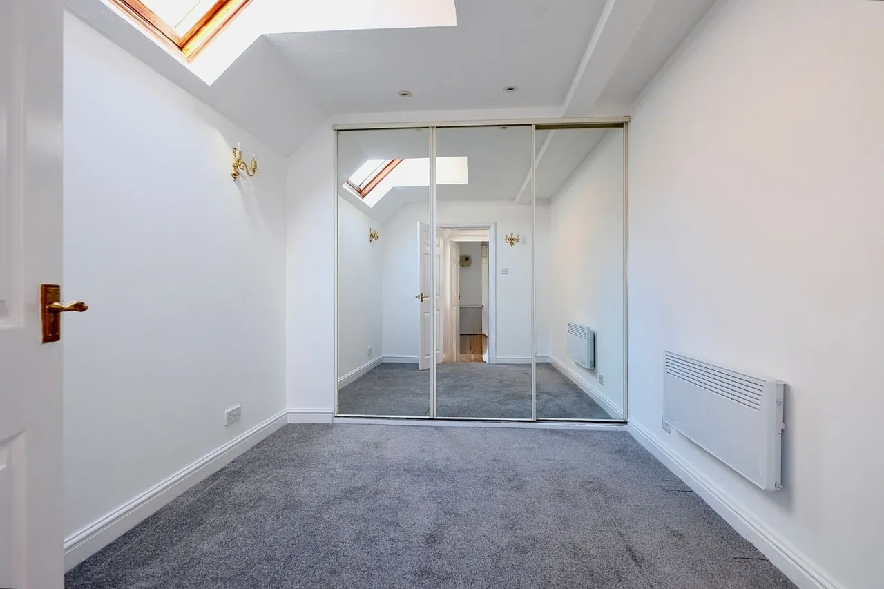 The Green, Houghton, PE28, photo 6