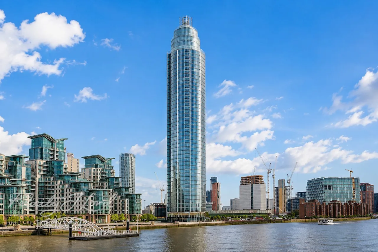 St George Wharf, London, photo 11
