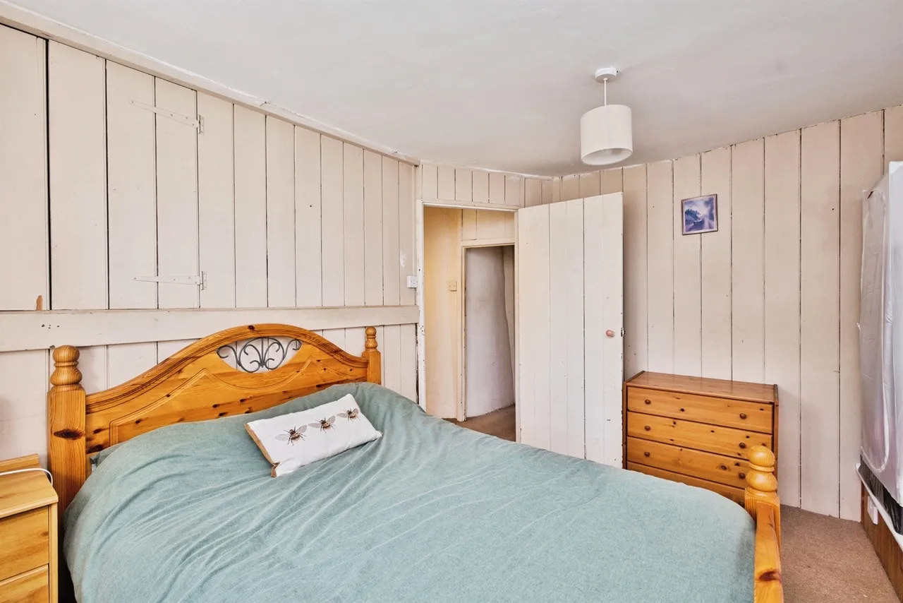 Barn Street, Crewkerne, TA18, photo 12