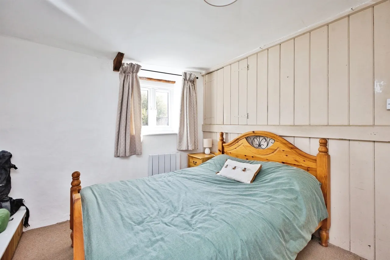 Barn Street, Crewkerne, TA18, photo 14