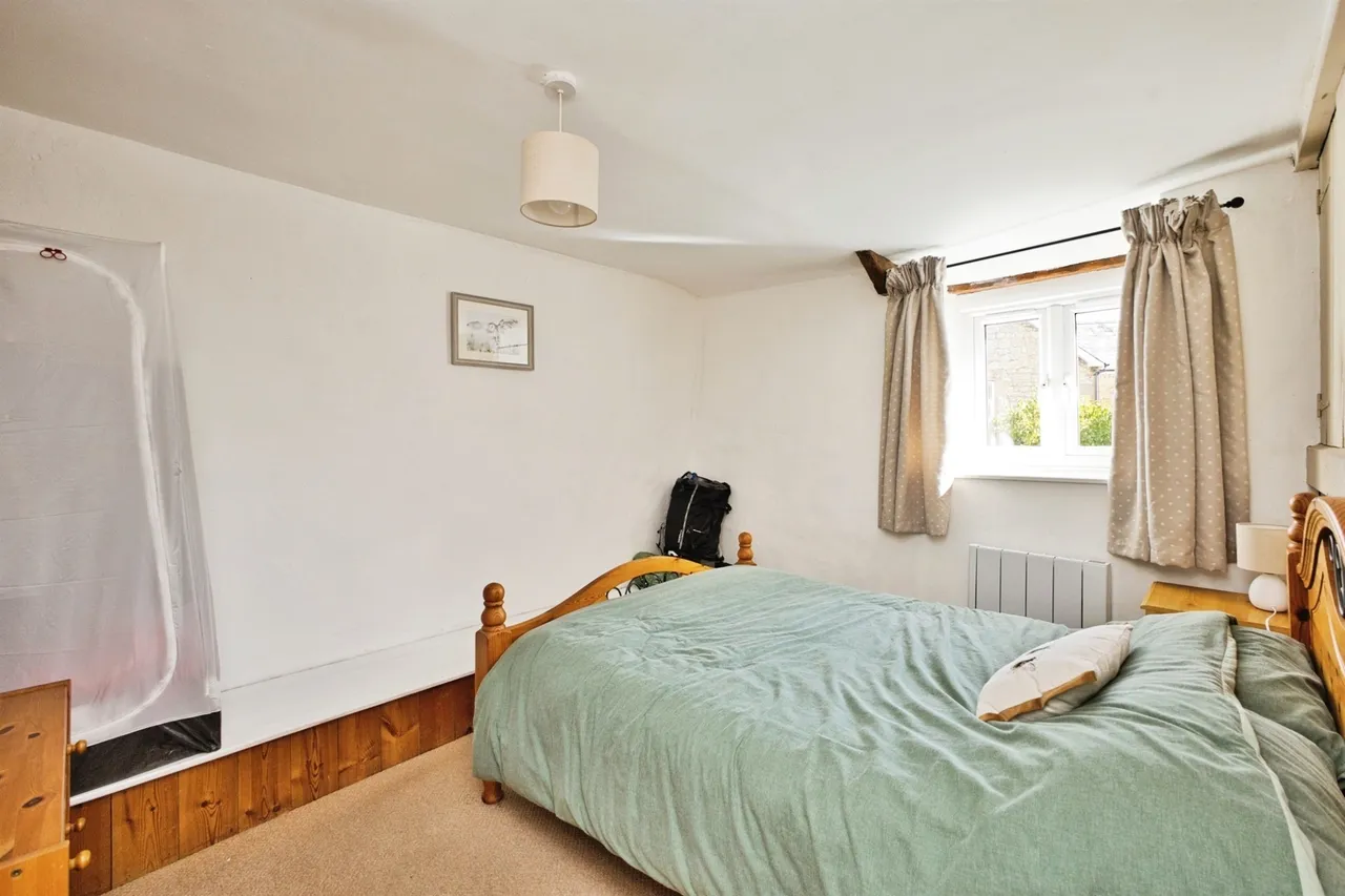 Barn Street, Crewkerne, TA18, photo 13