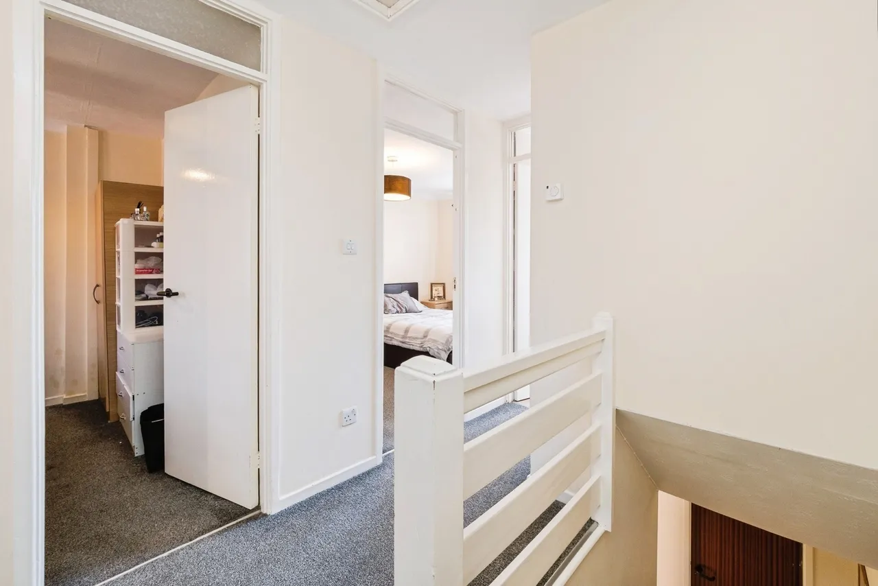 Andrewes Gardens, Beckton, London, E6, photo 14