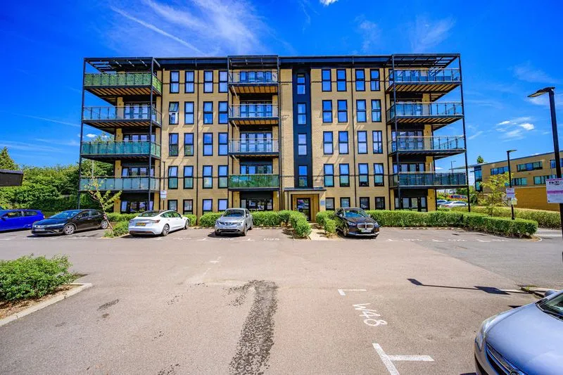 Bessemer Road, Welwyn Garden City AL7 1GJ, photo 16